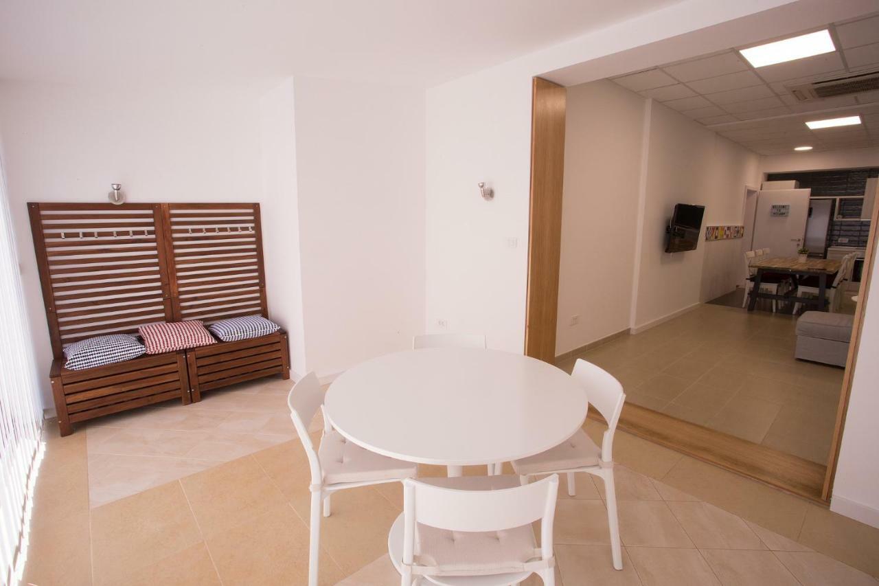 Downtown Beach Apartments Umag Exterior photo